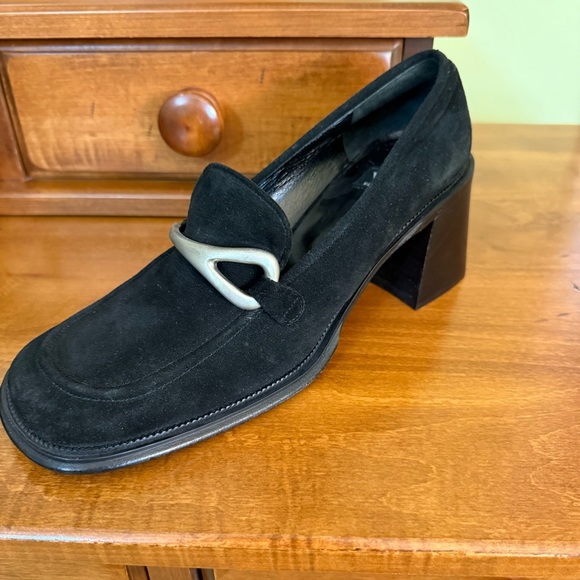 NEW Via Spiga Rambo Black Eru Calf Suede Loafers block heel size 9.5 slip on - Picture 2 of 13